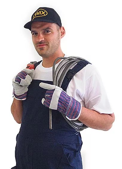Plombier de Plomberie24 avec un furet